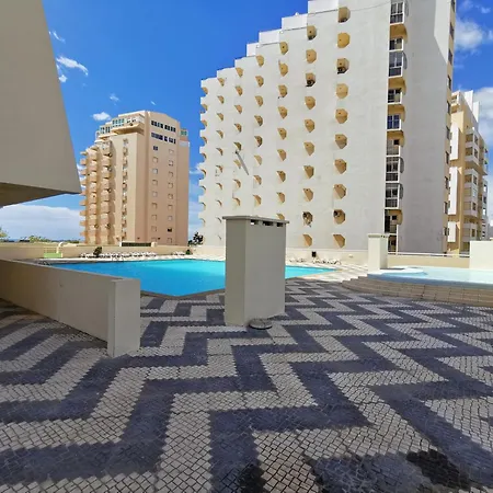 Rocha Varandas Lotus Apartment *