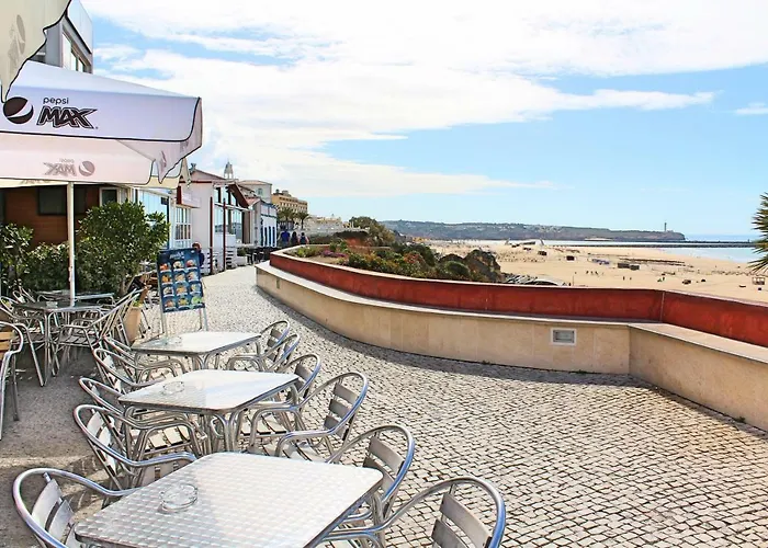 Rocha Varandas Lotus