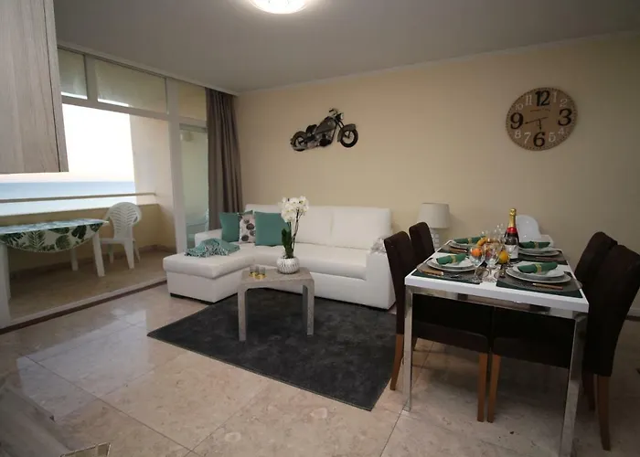 Rocha Varandas Lotus Appartement *