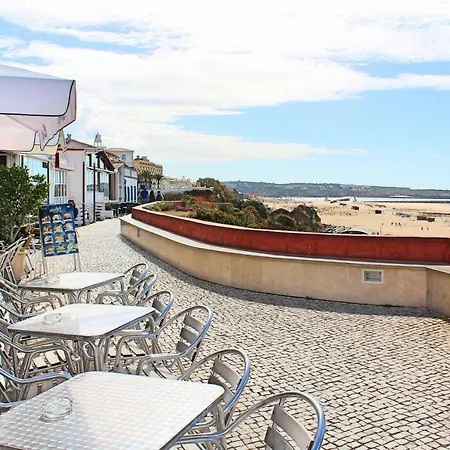 Rocha Varandas Lotus